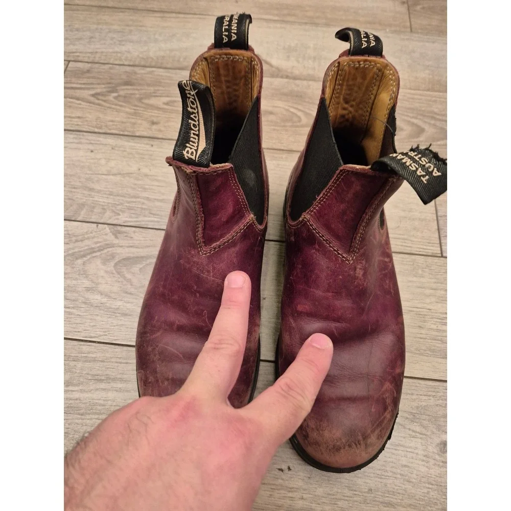 Blundstone Womens Red Burgundy Leather Chelsea Boots‎ Distressed Pull On Sz 5.5